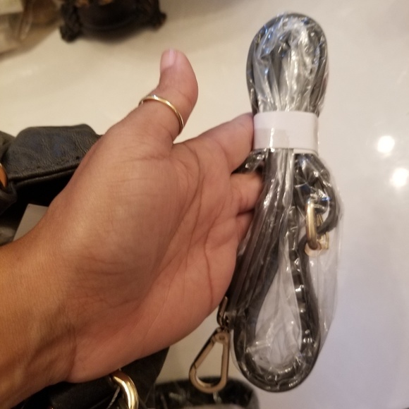 Handbag - Picture 2 of 2